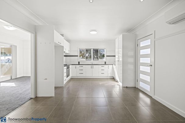 Quality Family Home in Prime Location - Photo 1