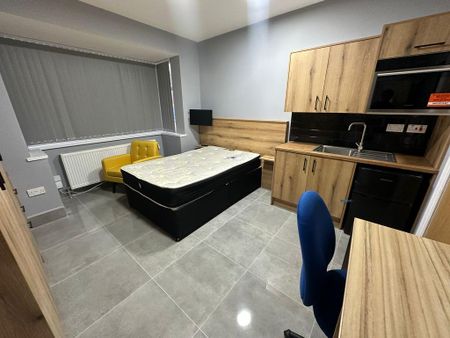 Studio to rent - Photo 5