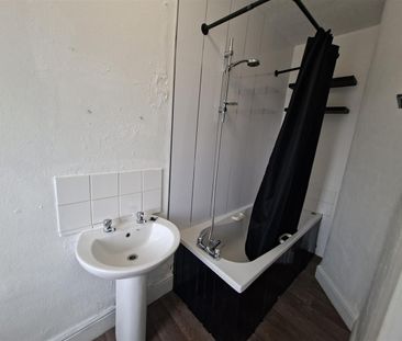 Wentloog Road, Rumney, Cardiff - Photo 5