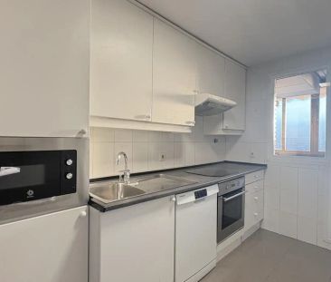 Piso de alquiler en De París, Avenida Europa - Photo 4