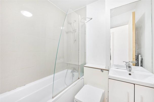 Eardley Road, London, SW16 - Photo 1