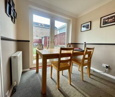 Daisy Hill Avenue, Leeds, Morley - Photo 1