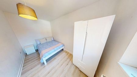 2 bedroom ground floor flat to rent - Photo 3