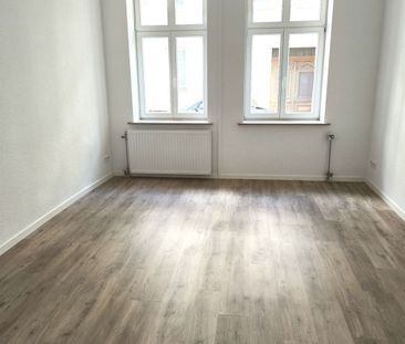 Neu Saniert - Schön geschnittene 2-Zi. Whg. in Lindenau, Bad mit Fe... - Photo 2