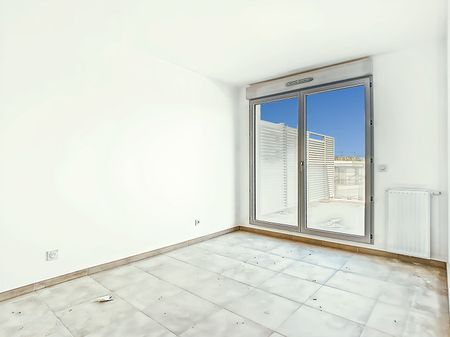 Appartement Marseille 3 pièce(s) de 64m2 - Photo 2