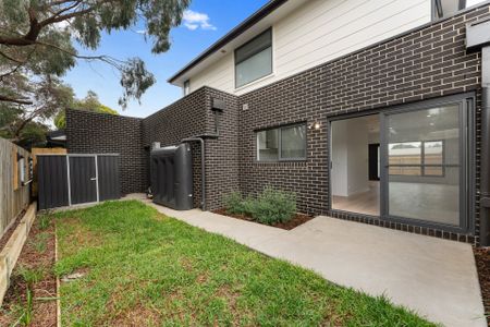 Sunbury Township Low Maintenance Living - Photo 3