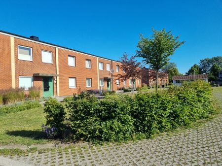 Hovslagaregatan 48 A, Trelleborg Öster - Photo 2