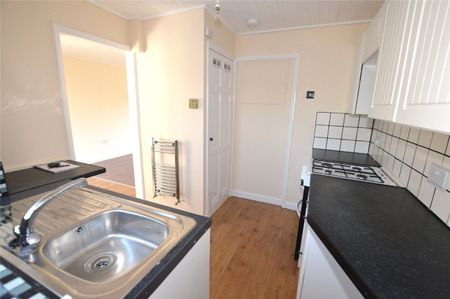 2 Bed Property To Rent - Photo 4