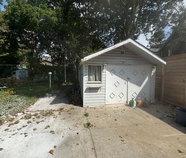 For Lease - 194 Samuels Street Unit# Main Floor, Kitchener, Ontario - Photo 6