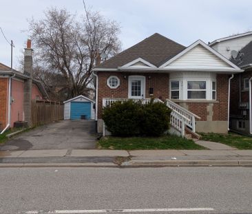 For Lease - 201 Celina Street Unit# Upper, Oshawa, Ontario - Photo 3