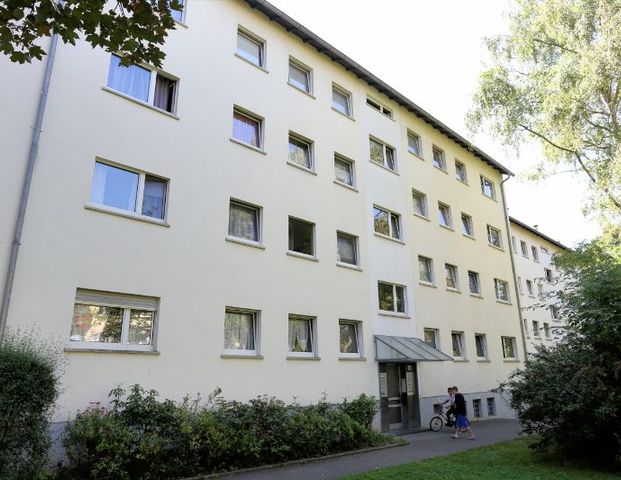 Gemütliche Balkonwohnung in Wiesbaden - Photo 1