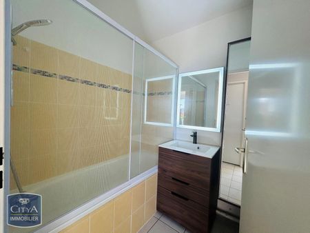 Location Appartement 3 pièces 52m² CARPENTRAS 84200 - Photo 4