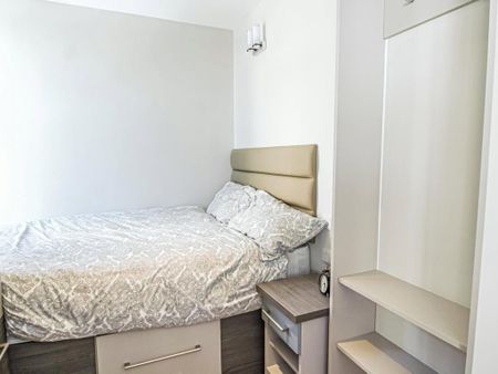 Studio to rent - Photo 5