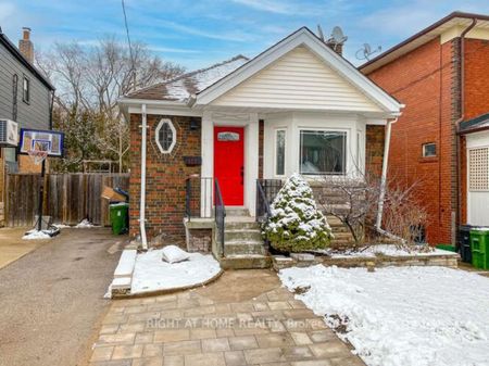 For Lease - 157 Woodycrest Avenue Unit# Basement, Toronto, Ontario - Photo 5