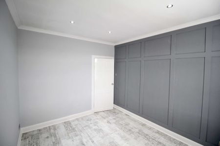 Price £950 pcm - Available Now - Unfurnished - Photo 4