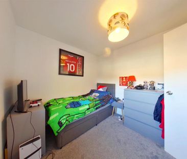 3 bedroom semi-detached house to rent - Photo 6