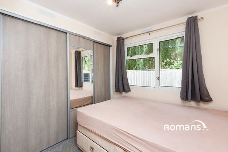 1 bedroom property to rent - Photo 4