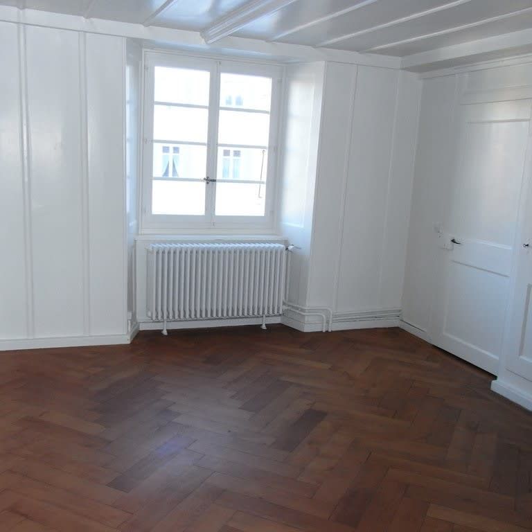 3.5 Zimmer, 95 m², 2. Stock - Photo 1