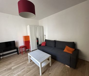 Location appartement T1 meublé - Centre-ville - Photo 3