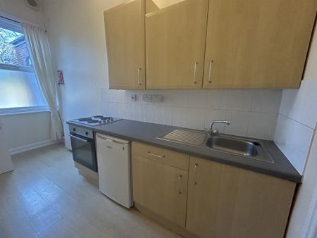 Studio to rent - Photo 5
