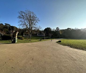 Bohemia Road, St Leonards, TN37 - Photo 1