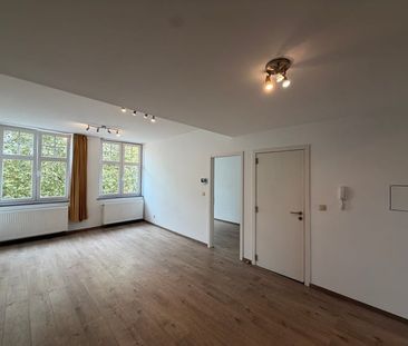 Appartement te huur - Photo 2