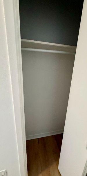 1 1/2 tout compris avec internet décembre - Photo 1