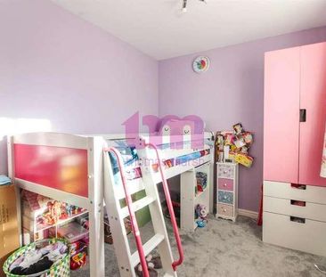 Torino Way, South Ockendon, RM15 - Photo 4