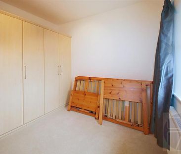 2 bedroom house to rent - Photo 2