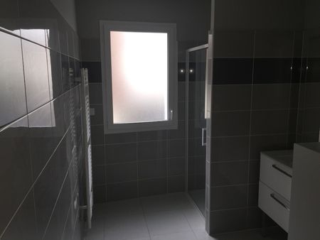 Location Appartement 2 pièces 34m² - Photo 4