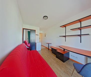 Location Appartement 1 pièce Meublé 14m² POITIERS 86000 - Photo 1