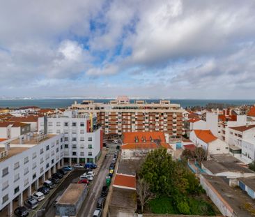 Excelente Apartamento T2 de 3 assoalhadas com vista Rio para Lisboa... - Photo 1