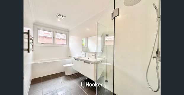 Exquisite Federation transformed for Premium Modern Home - Photo 1