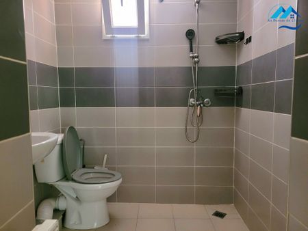 Location Appartement 1 pièce 22m² MARSEILLE 11ème - Photo 2