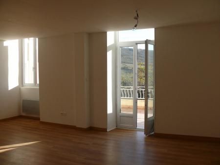 Location Appartement 3 pièces 65m² VILLENEUVE DE BERG 07170 - Photo 1