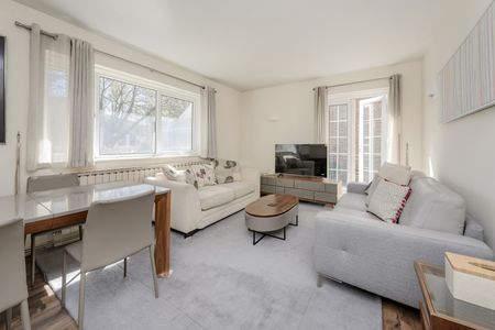 Avenue Road, St. John's Wood, London NW8 - Photo 3