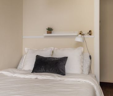 Avinguda Diagonal, Barcelona, Catalonia 08006 - Photo 1