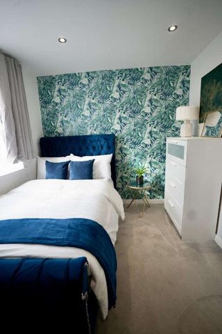 Stunning Top Floor Bed In Olivia House, Oxford Road, Luton, LU1 - Photo 5