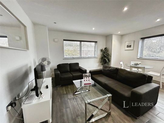 2 bedroom property to rent Denmark Villas, Hove, East Sussex, BN3 - Photo 1