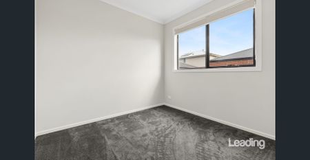 A Home So Nice You'll Pirouette at the Door! - Photo 5