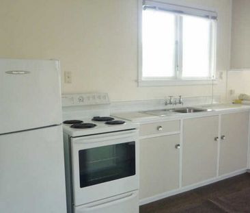 2/8 Dover Street, St Albans, NZ 8052 - Photo 3