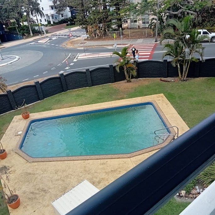 Beautiful Spacious Home Between Broadbeach and Surfers - Photo 1