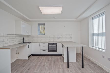1 Bedroom - Photo 3