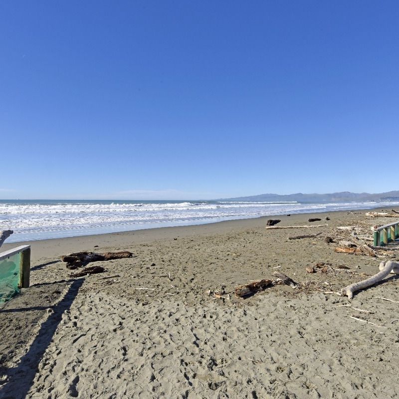 Coastal Retreat - Photo 1