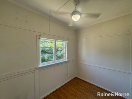 “3-Bedroom for Lease in Campbelltown” - Photo 4