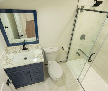 For Lease - 154 Bristol Road, Mississauga, Ontario - Photo 5