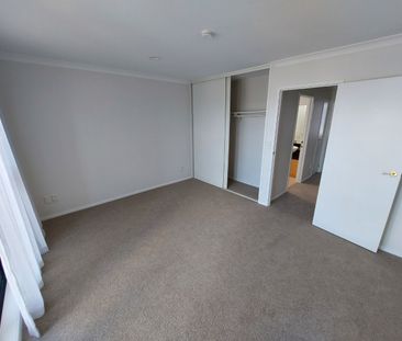 Modern Birkenhead Townhouse - Photo 4