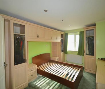 4 Bedroom Detached To Let - Photo 3