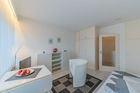 City-Residence: Möbliertes 1-Zi.-Apartment mit Balkon in zentraler Lage von Offenbach - Photo 4