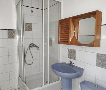 Studio de 25 m2 avec loggia, cave et parking Le Chesnay (78150) - Photo 6